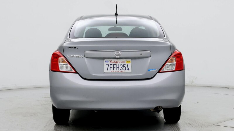 2014 Nissan Versa S 6