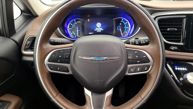 2018 Chrysler Pacifica Hybrid Limited 10