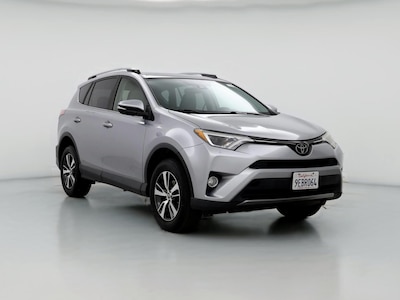 2018 Toyota RAV4 XLE -
                Los Angeles, CA