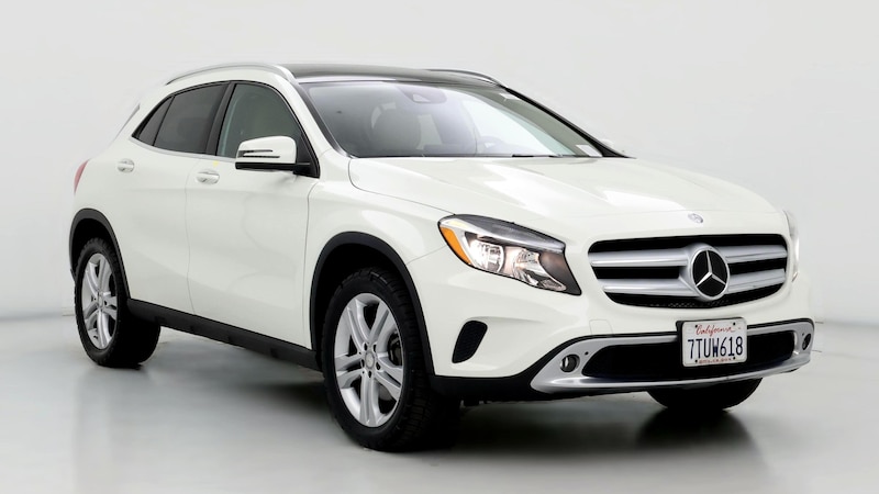 2016 Mercedes-Benz GLA 250 Hero Image