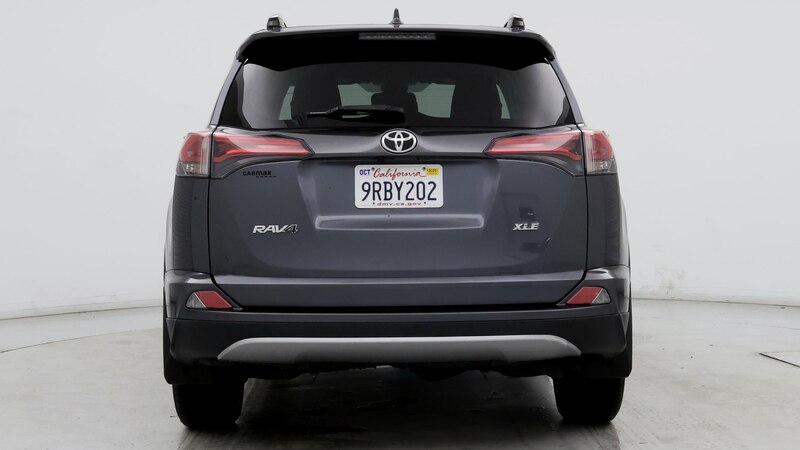 2017 Toyota RAV4 XLE 6