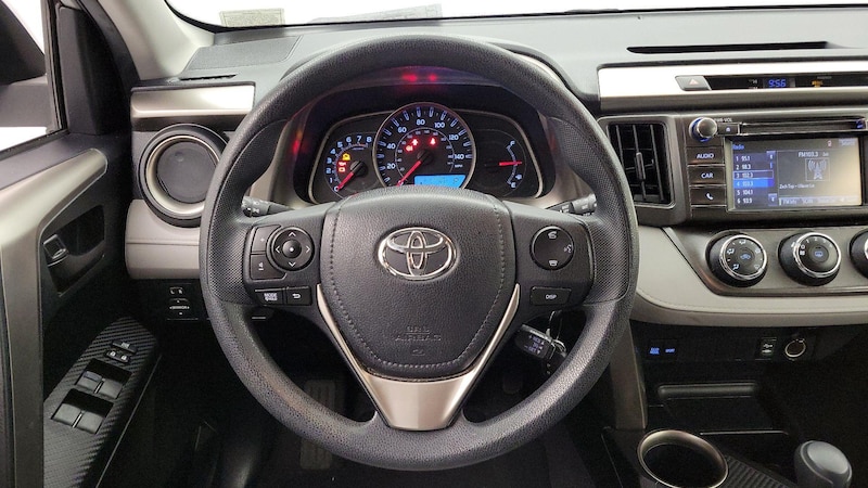 2015 Toyota RAV4 LE 10