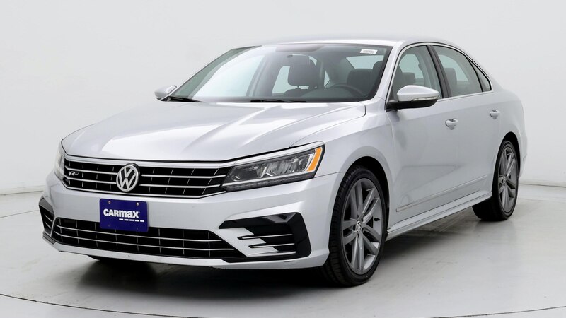 2017 Volkswagen Passat R-Line 4