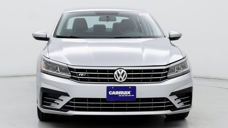 2017 Volkswagen Passat R-Line 5