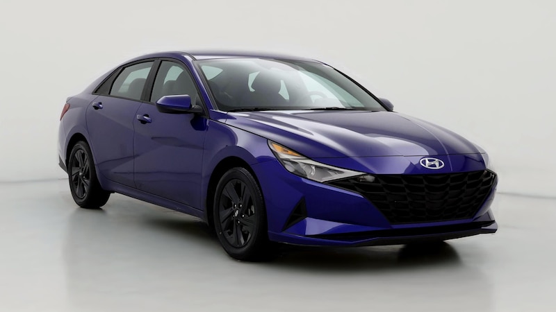 2022 Hyundai Elantra SEL Hero Image