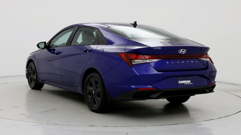 2022 Hyundai Elantra SEL 2