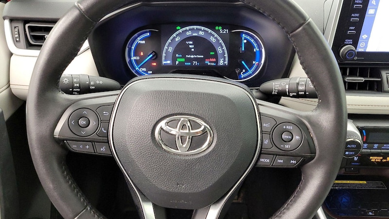 2020 Toyota RAV4 Limited 10