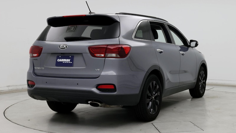 2019 Kia Sorento S 8