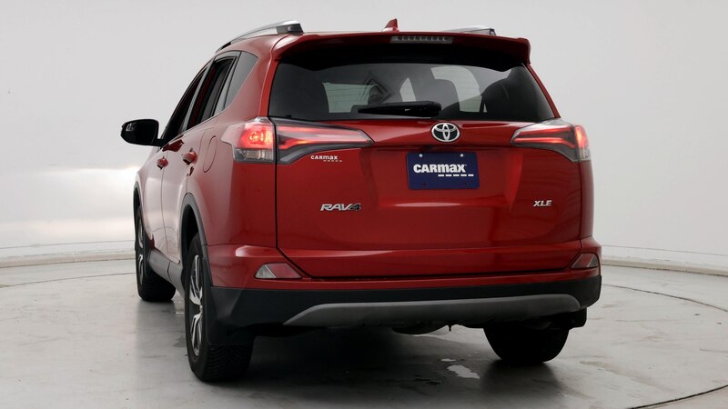 2017 Toyota RAV4 XLE 6