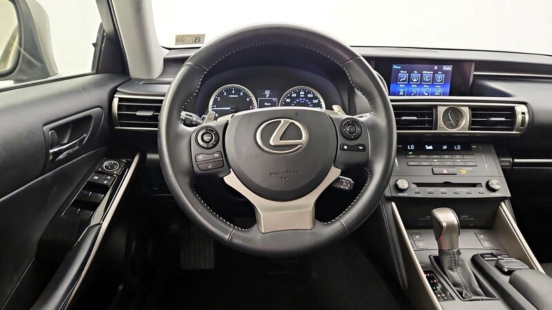 2015 Lexus IS 250 10