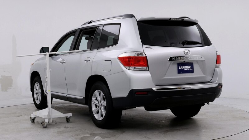 2013 Toyota Highlander SE 2