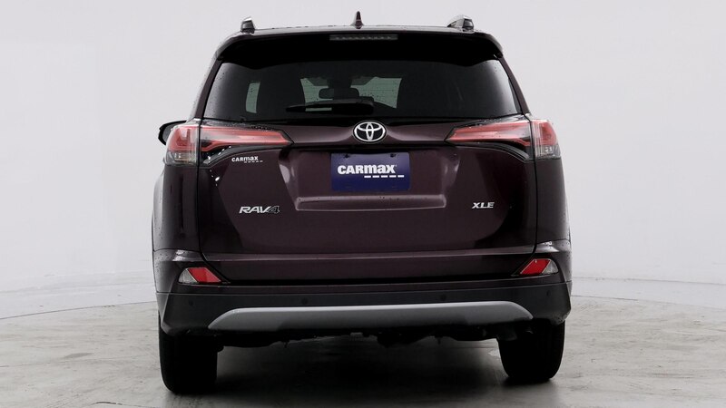 2018 Toyota RAV4 XLE 6