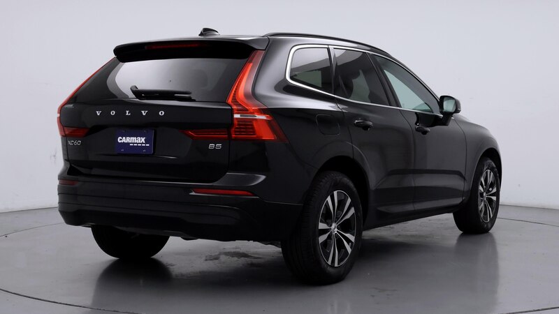 2023 Volvo XC60 B5 Core 8