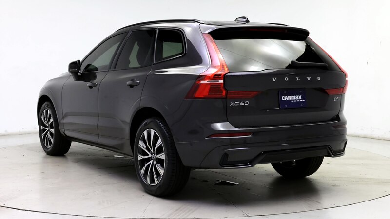 2024 Volvo XC60 B5 Plus 2