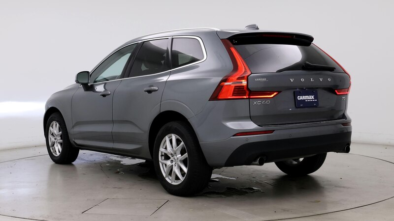 2021 Volvo XC60 T5 Momentum 2