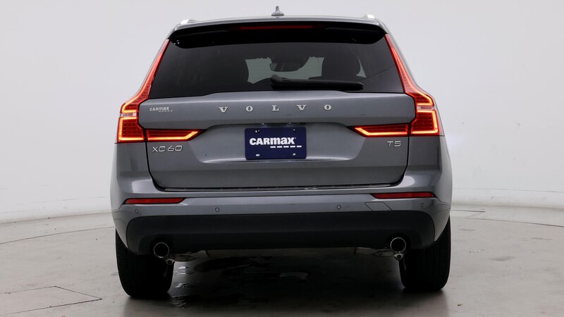 2021 Volvo XC60 T5 Momentum 6