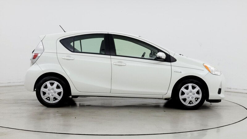 2013 Toyota Prius c One 7