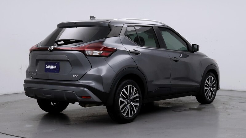 2021 Nissan Kicks SV 8