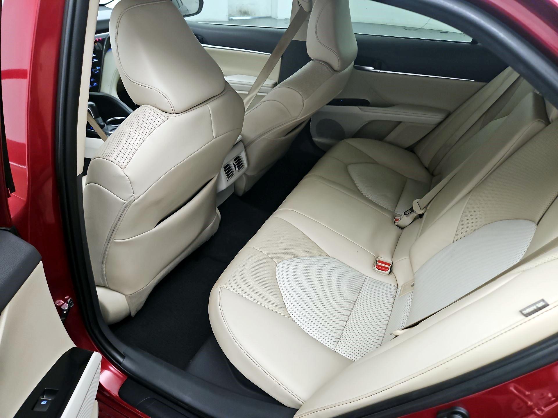 Thumbnail: 2020 Toyota Camry - 19