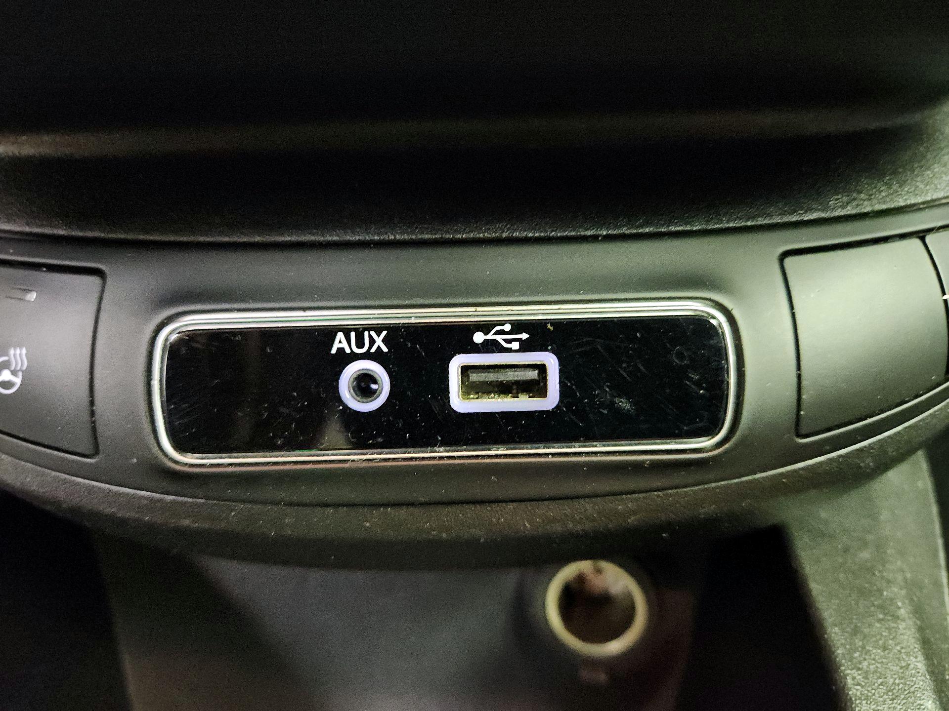 Thumbnail: 2016 Fiat 500X - 19