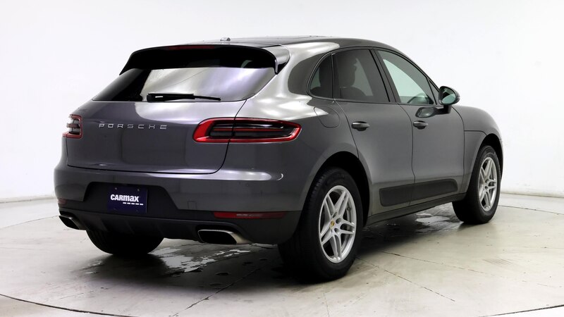 2018 Porsche Macan  8