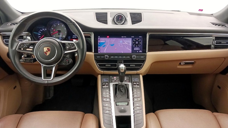 2020 Porsche Macan S 9