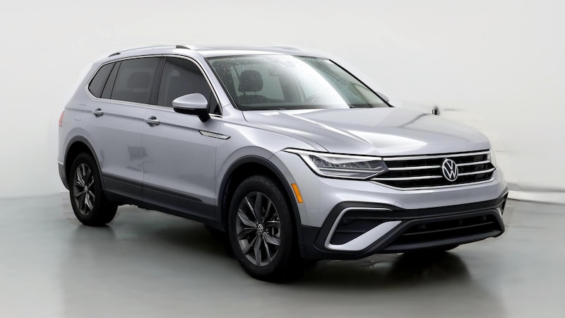 2022 Volkswagen Tiguan SE Hero Image