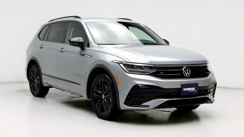 2022 Volkswagen Tiguan SE R-Line Black Hero Image