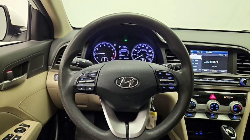 2019 Hyundai Elantra SEL 10