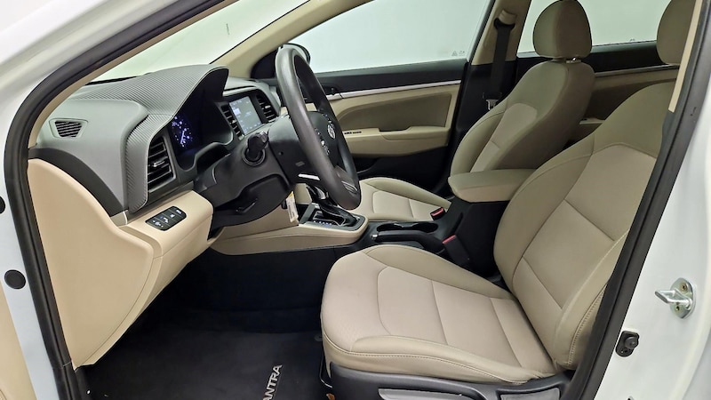 2019 Hyundai Elantra SEL 11