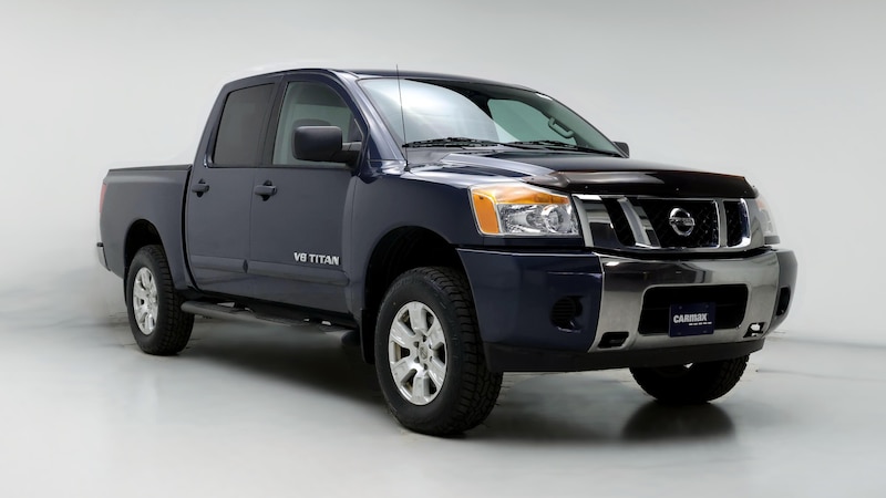 2015 Nissan Titan SV Hero Image