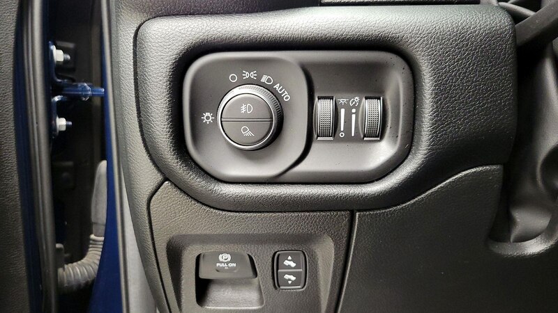 2022 RAM 1500 Laramie 13