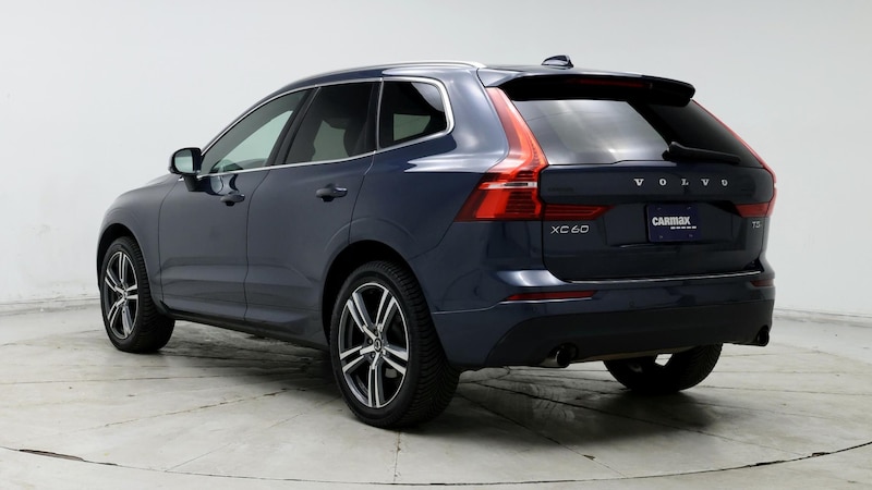 2020 Volvo XC60 T5 Momentum 2