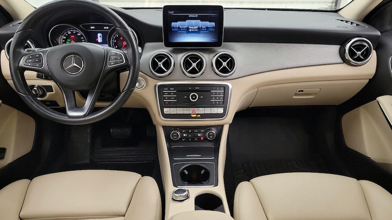 2018 Mercedes-Benz GLA 250 9