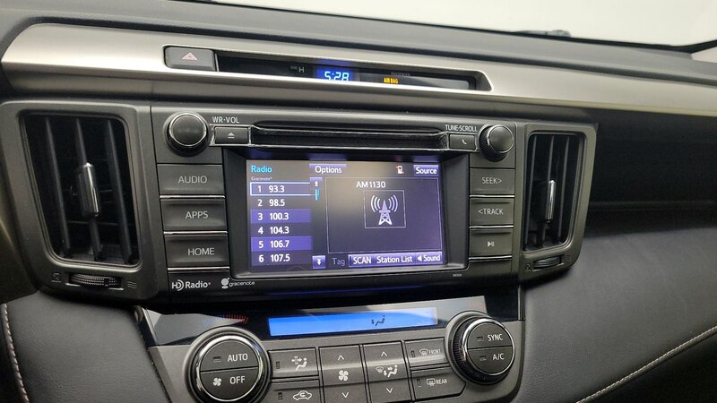 2014 Toyota RAV4 XLE 15