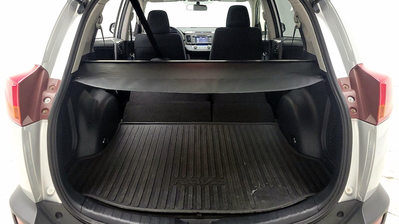 2014 Toyota RAV4 XLE 22