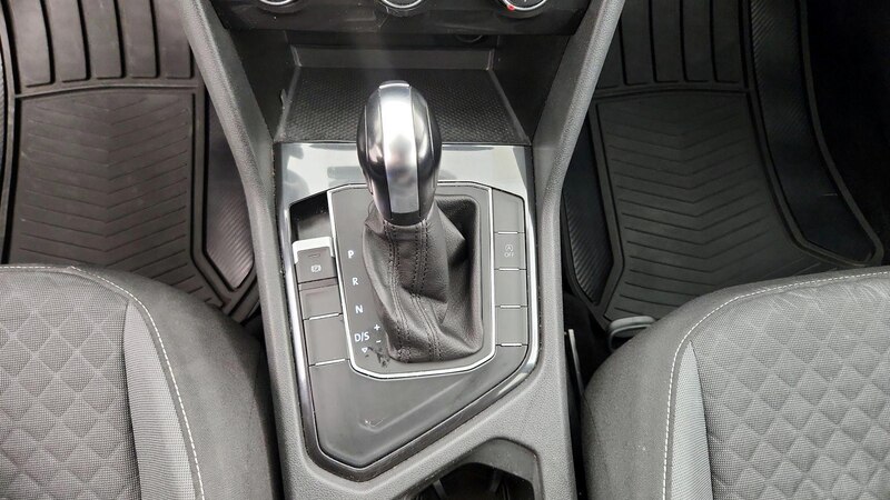 2021 Volkswagen Tiguan S 17