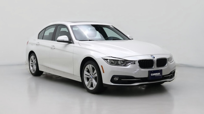 2017 BMW 3 Series 330i Hero Image