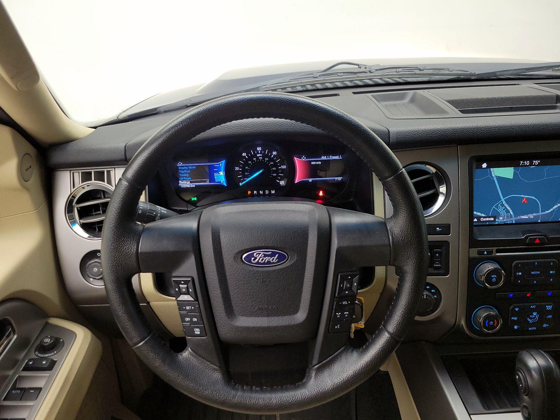 Thumbnail: 2017 Ford Expedition - 10