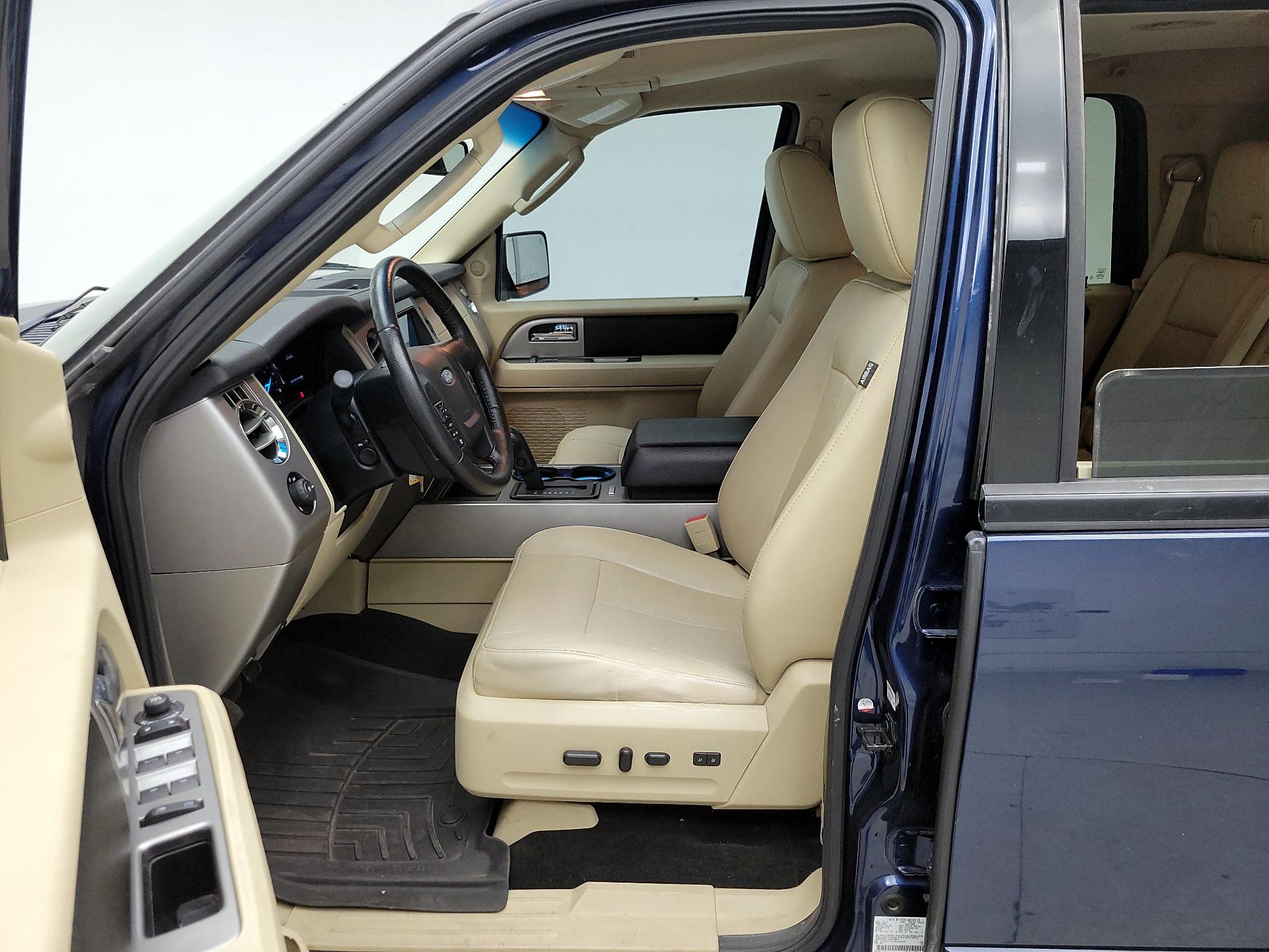 Thumbnail: 2017 Ford Expedition - 11