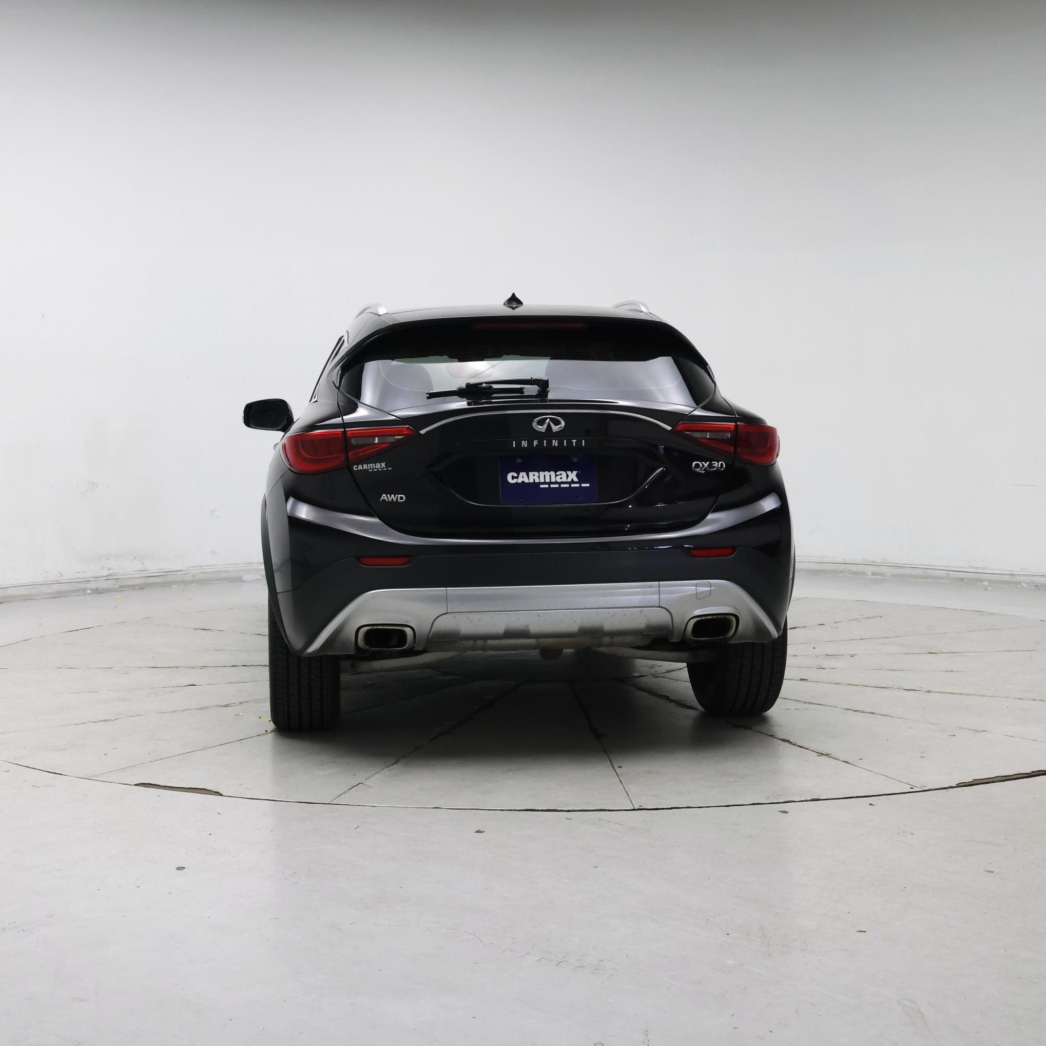 Thumbnail: 2018 INFINITI QX30 - 6