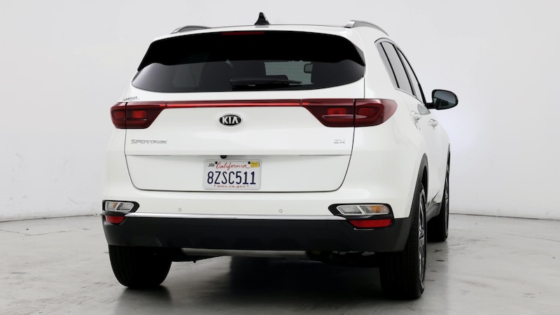 2022 Kia Sportage EX 8