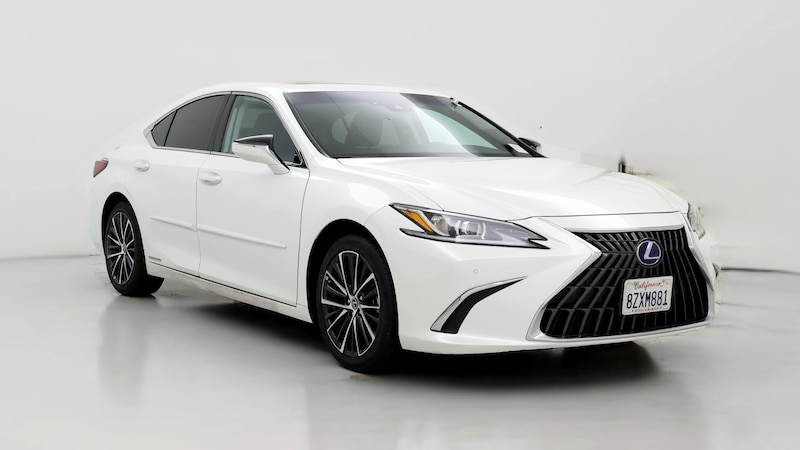 2022 Lexus ES Hybrid 300h Hero Image