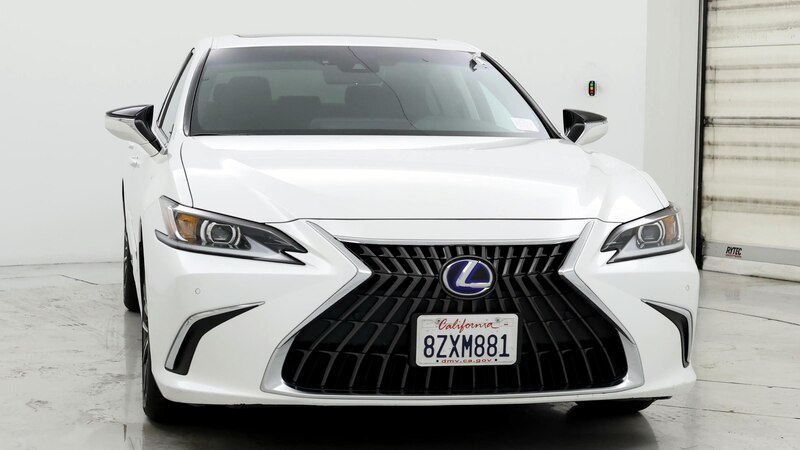 2022 Lexus ES Hybrid 300h 5