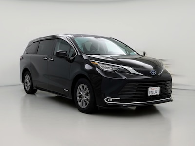 2021 Toyota Sienna XLE -
                Sacramento, CA