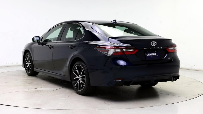 2021 Toyota Camry SE 2