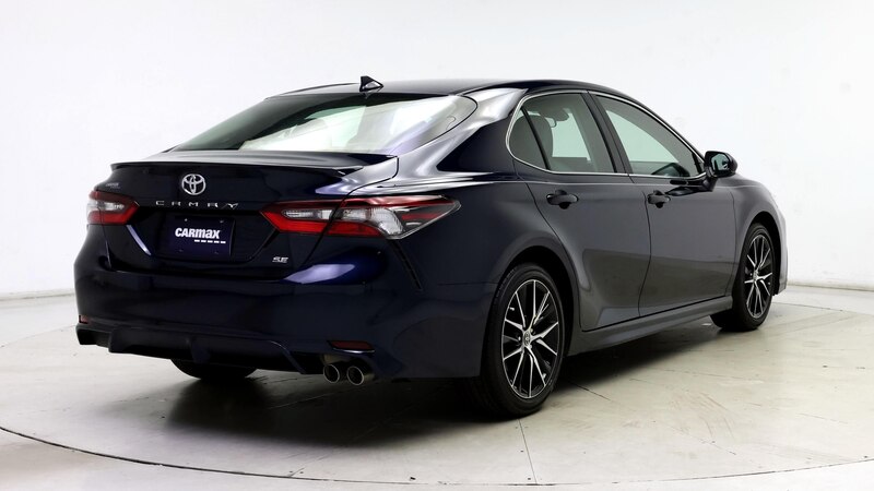 2021 Toyota Camry SE 8