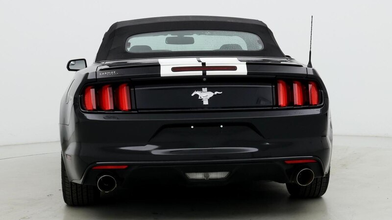 2015 Ford Mustang  6