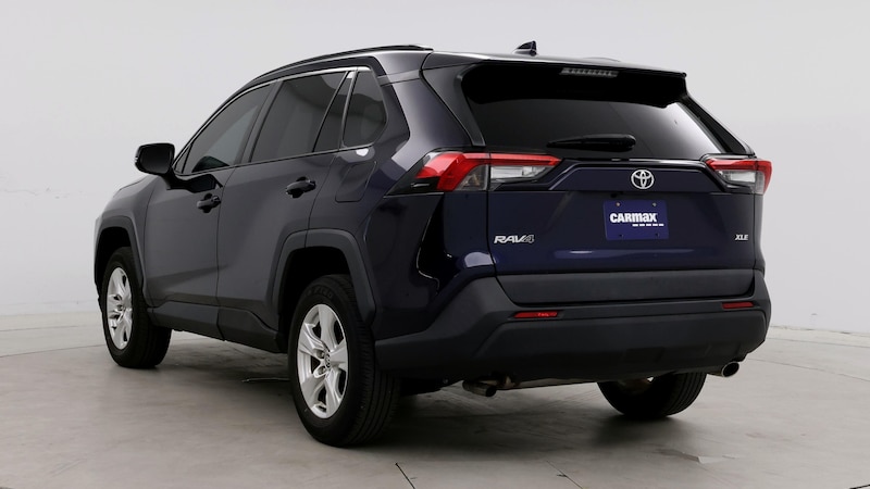 2021 Toyota RAV4 XLE 2