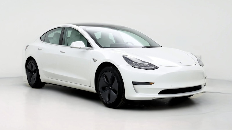 2020 Tesla Model 3 Standard Range Hero Image